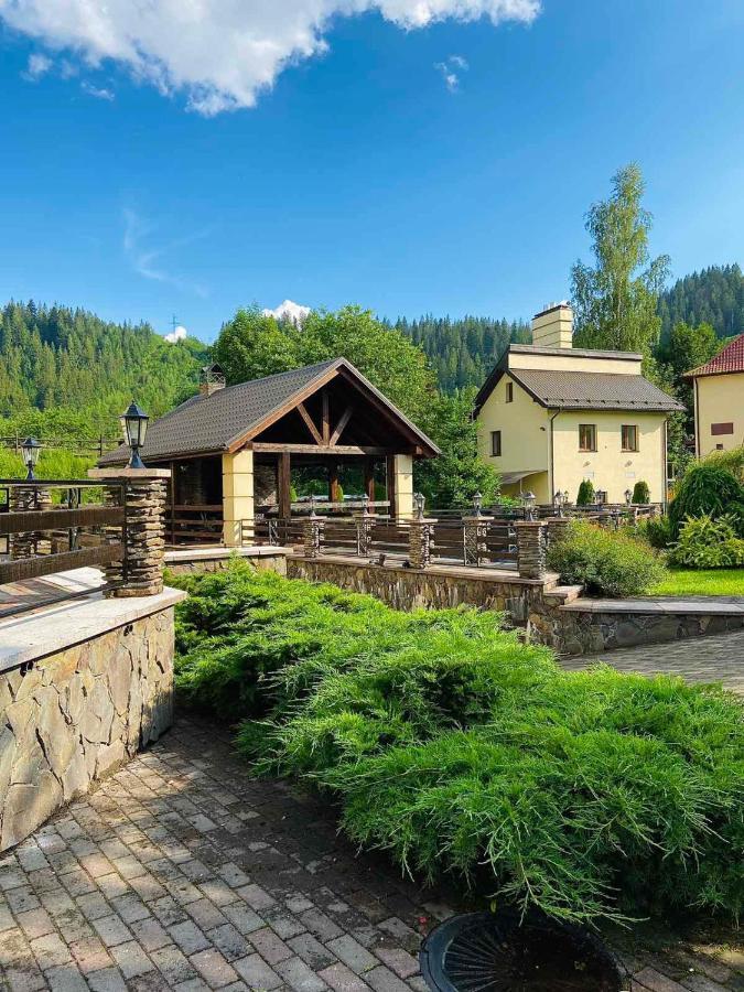 Gerdan Hotel Yaremche Exterior photo